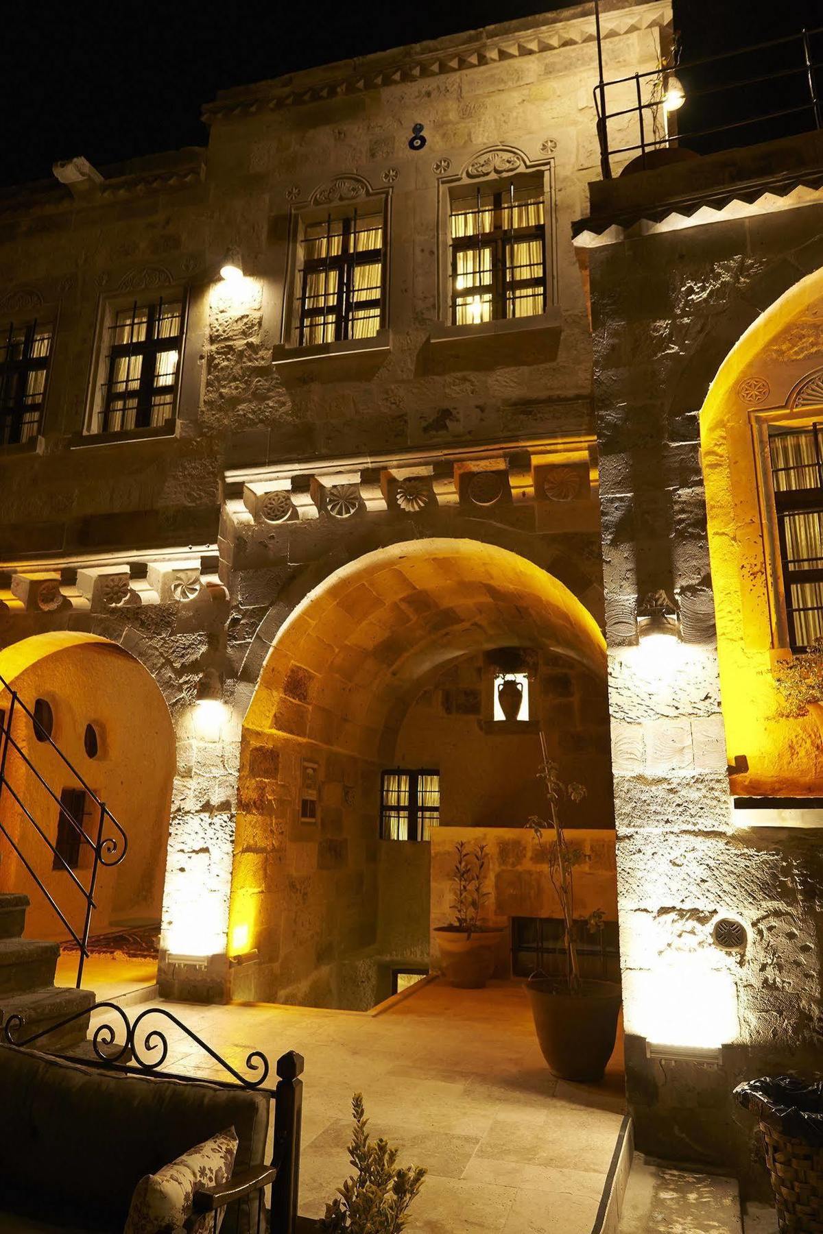 King Cave Hotel By Traveller'S ギョレメ エクステリア 写真