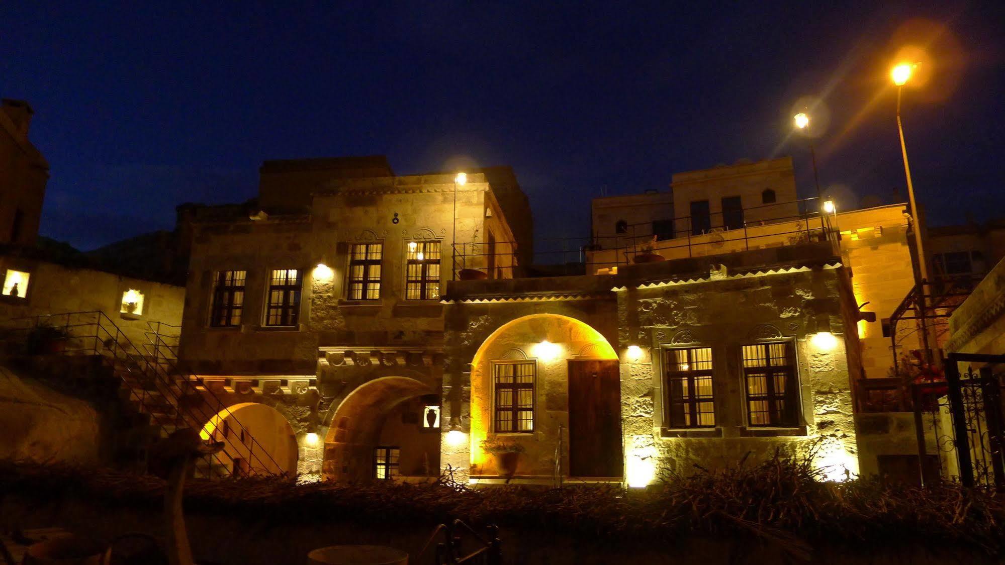 King Cave Hotel By Traveller'S ギョレメ エクステリア 写真